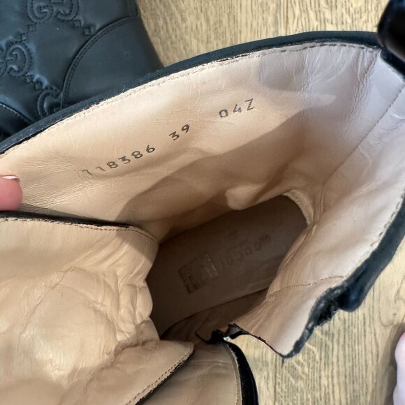 Gucci Quilted-Logo Leather Combat Boots - Picture 7 of 8